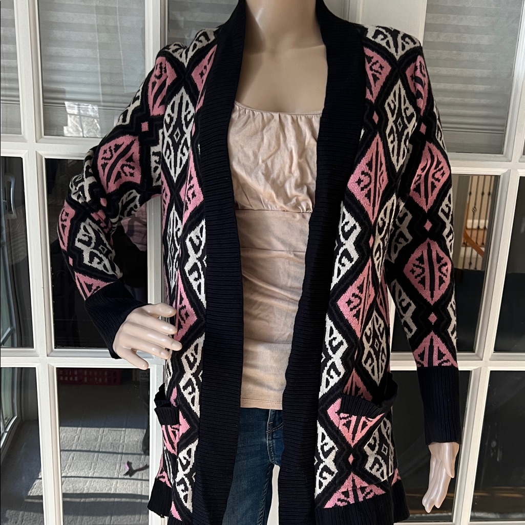 Isaac Mizrahi Live Pink And Black Geometric Cardigan